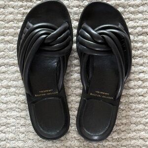 Like New Officine Creative Woven Leather Slides Size 36